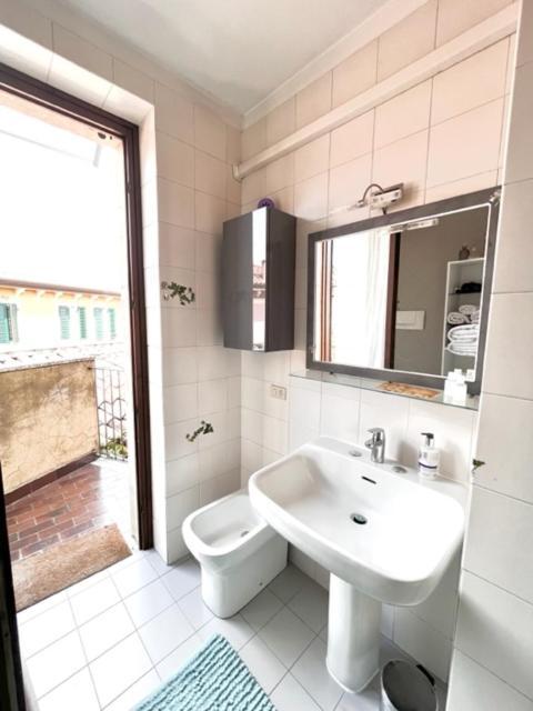 Hotel Casanova Loc Turistica Verona Exterior foto